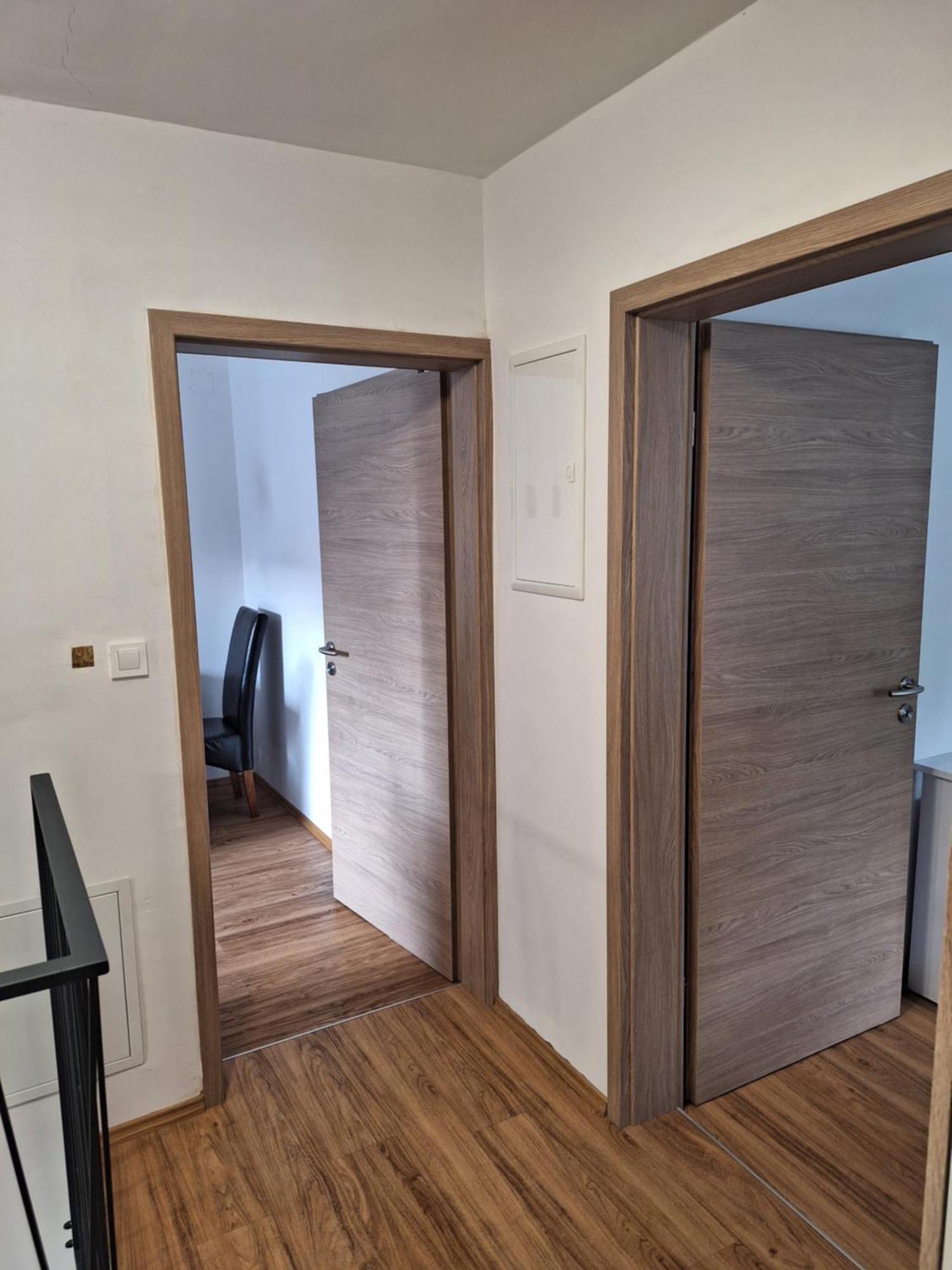 Guesthouse Flower Ljubljana Ngoại thất bức ảnh